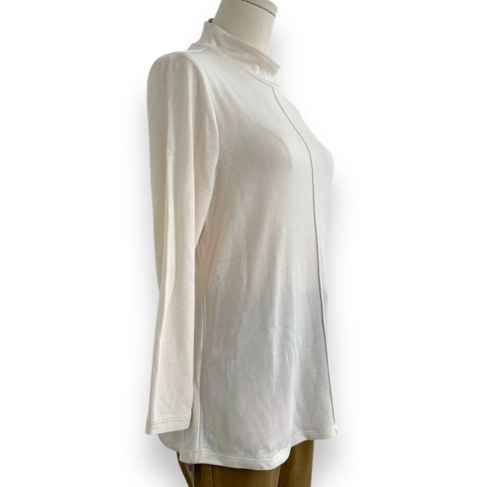 Banana Republic Wm Sz M Creme Mock‎ Neck Sweater Lightweight NWT Soft Lon…
